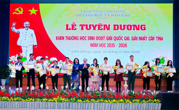 Hình ảnh tại trường43